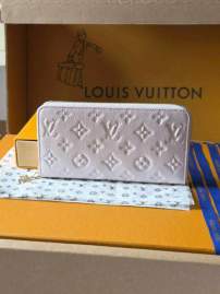Picture of Louis Vuitton Wallets _SKUfw221244066fw
